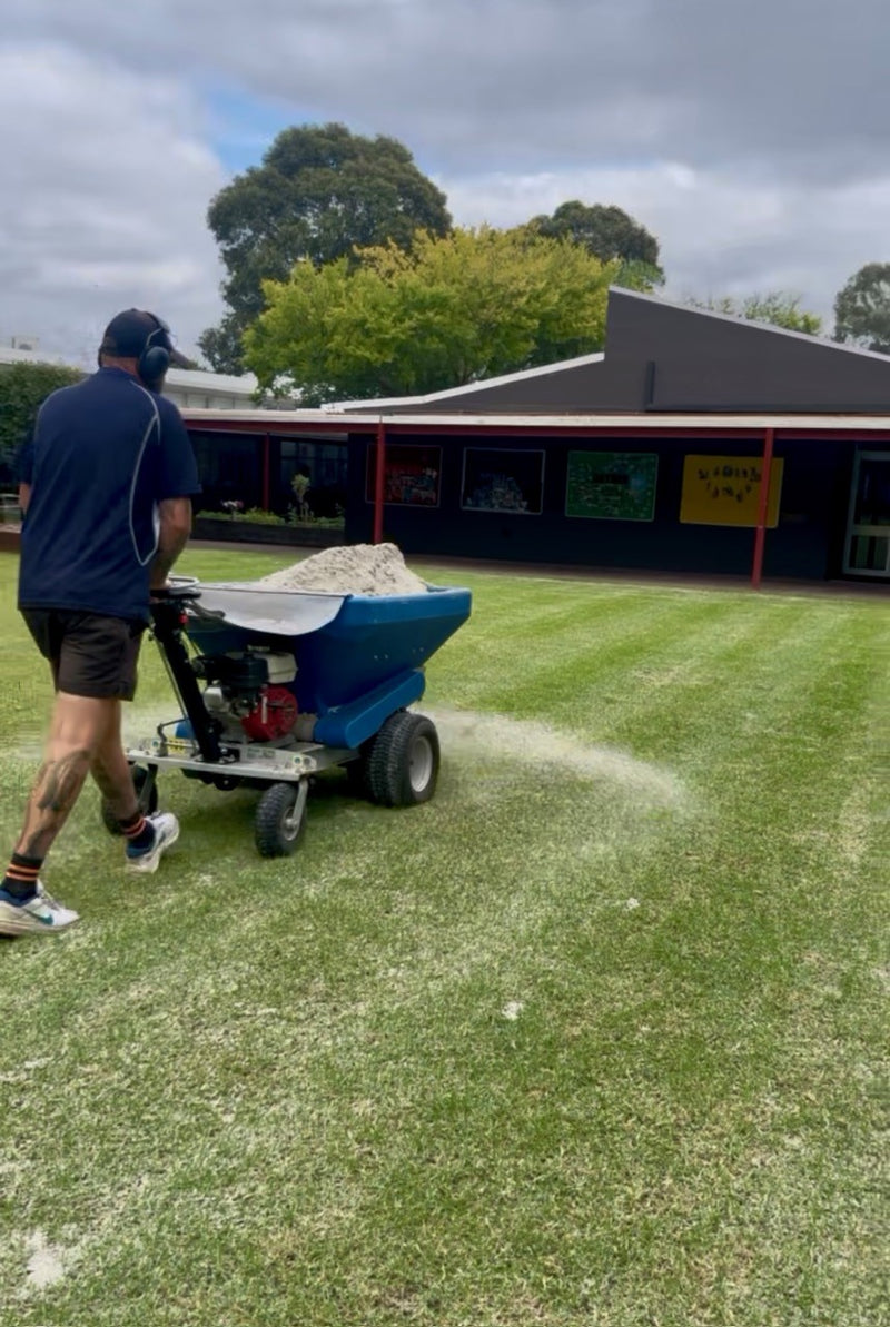 Topdressing